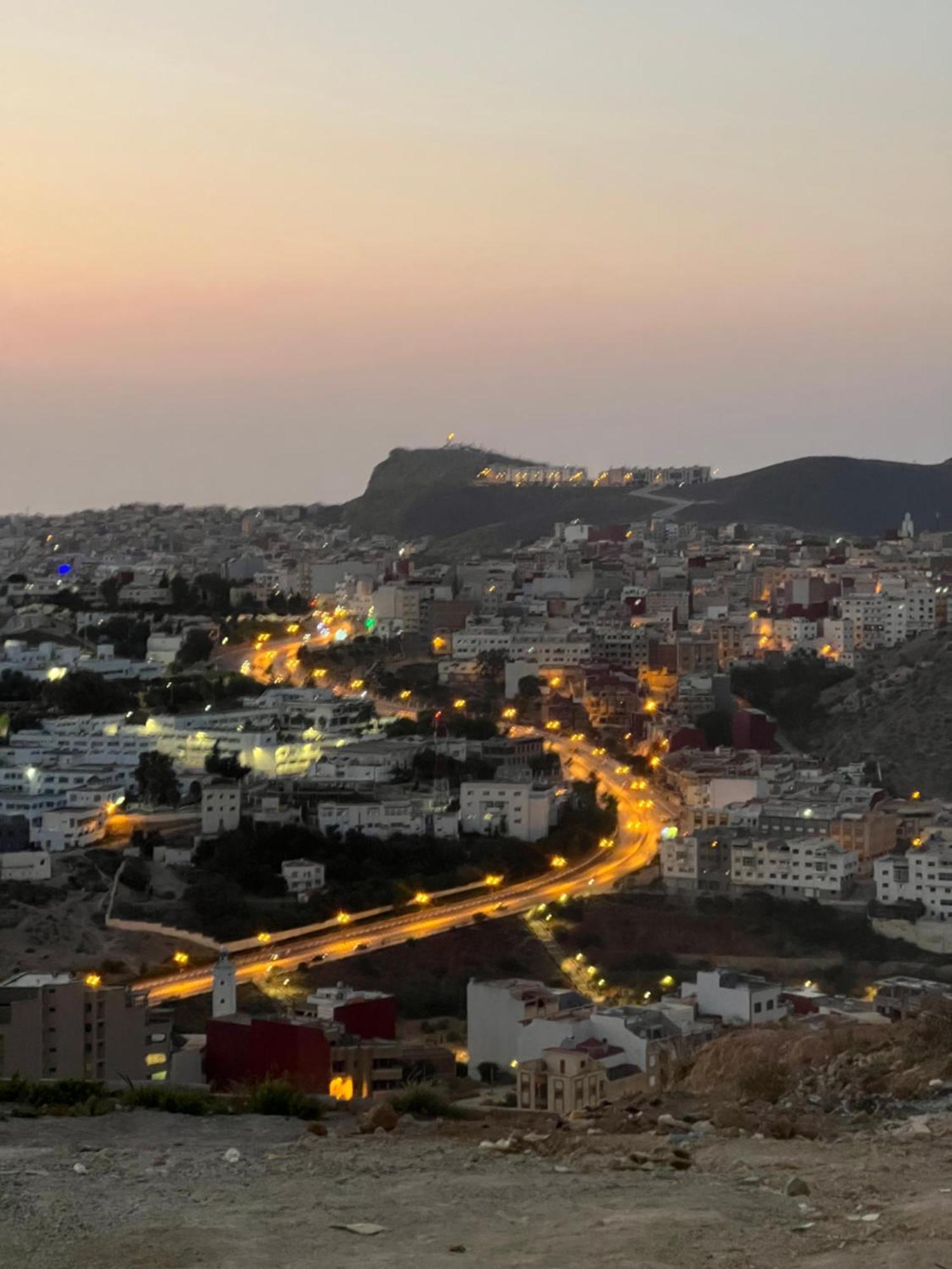 Appartement Wow Al Hoceima Bagian luar foto
